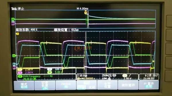 充電機(jī)空載波形圖